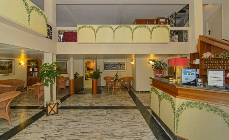 gallery